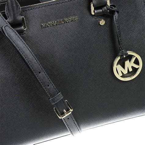 bolsos de hombro michael kors|michael kors outlet clearance bags.